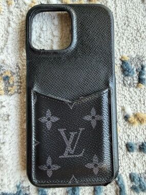 Louis Vuitton Black Monogram Card Pocket Phone Case IPhone 13 Pro Max